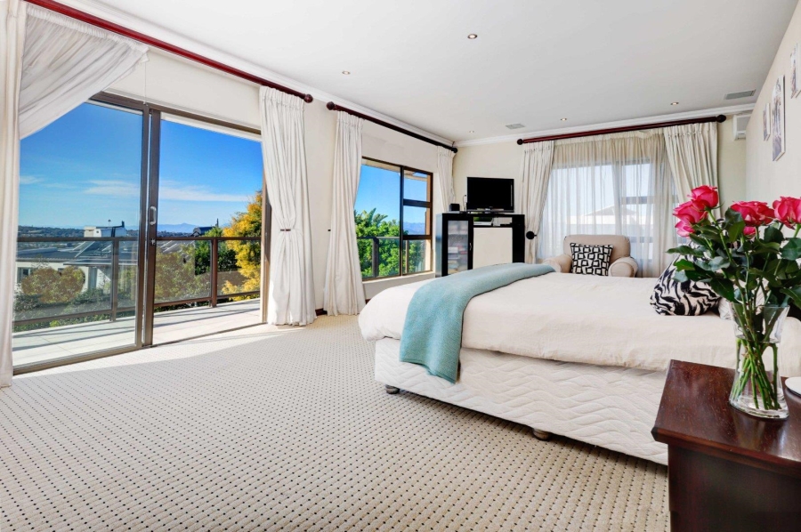 4 Bedroom Property for Sale in Welgemoed Western Cape